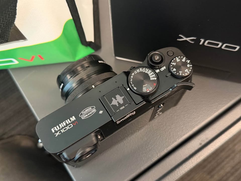 Fujifilm X100VI Black Like New