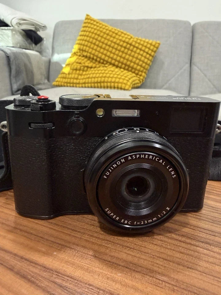 Fujifilm X100VI Digital Camera (Black) – Mint Condition + Accessories & Original Box