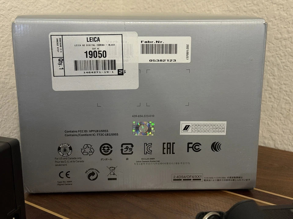 Leica Q2 Digital Camera – Mint  Barely Used – USA Purchased