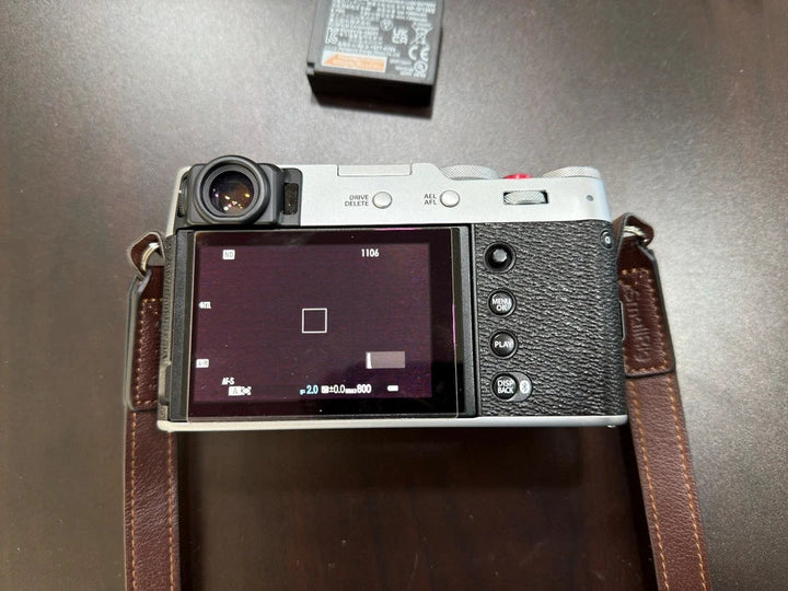 Fujifilm X100VI Digital Camera (Silver) – Excellent Condition