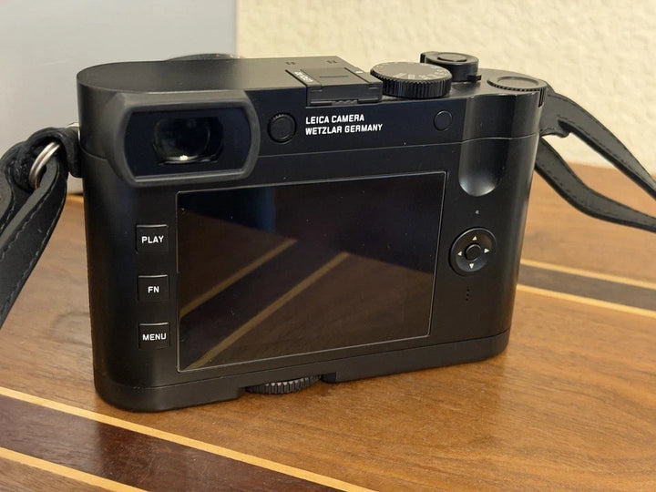 Leica Q2 Digital Camera – Mint  Barely Used – USA Purchased